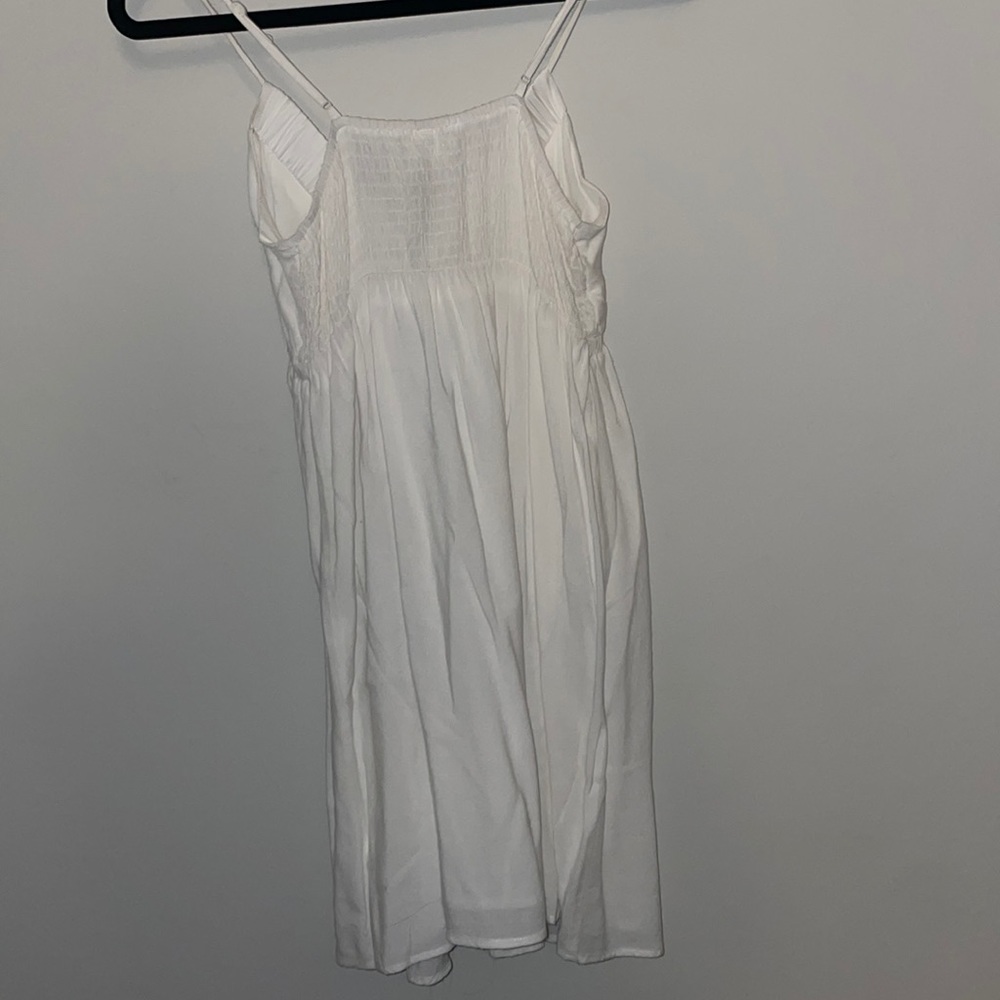 White Patterned Dress - Picture 4 of 4